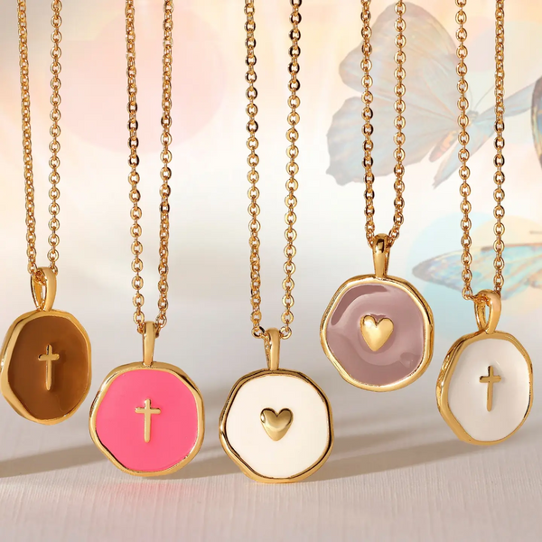 Tiny Heart Pendant Necklace