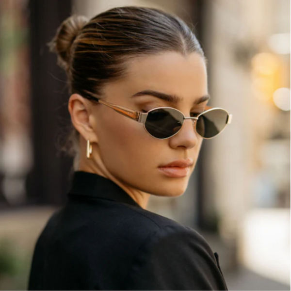 WearMe Pro Verona Oval Sunglasses