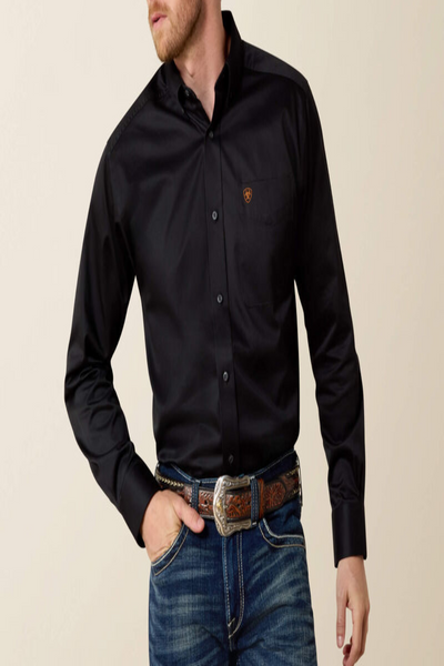 Ariat Solid Twill Classic Fit Shirt
