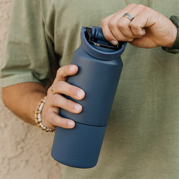 BrüMate Rise 25oz Water Bottle