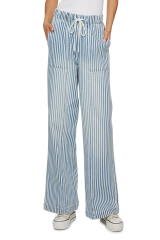 Triana Wide Leg Pull On Pant