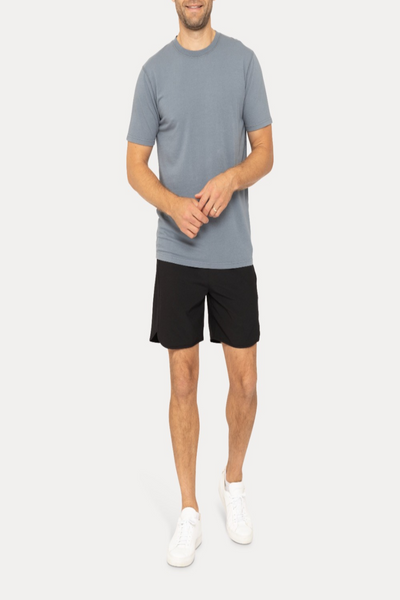 Movin’ Wave Accent Active Shorts