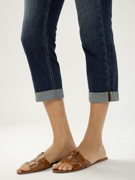 Suki Mid Rise Americana Luxe Stretch Capri