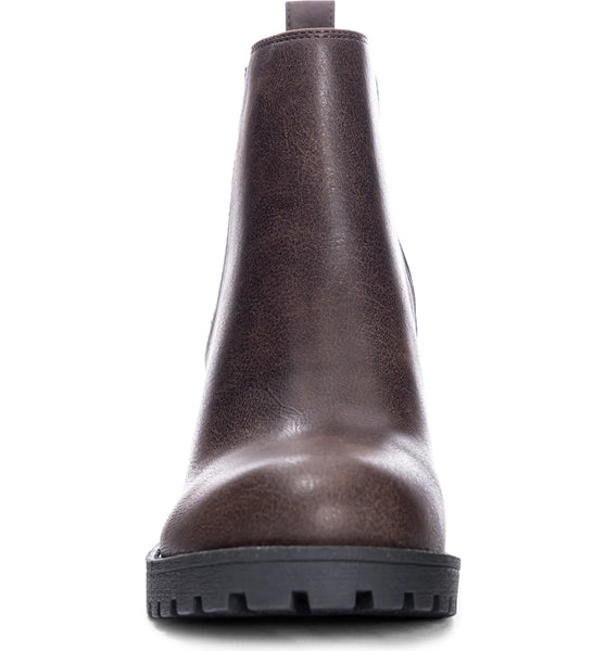 Lisbon Chelsea Boots